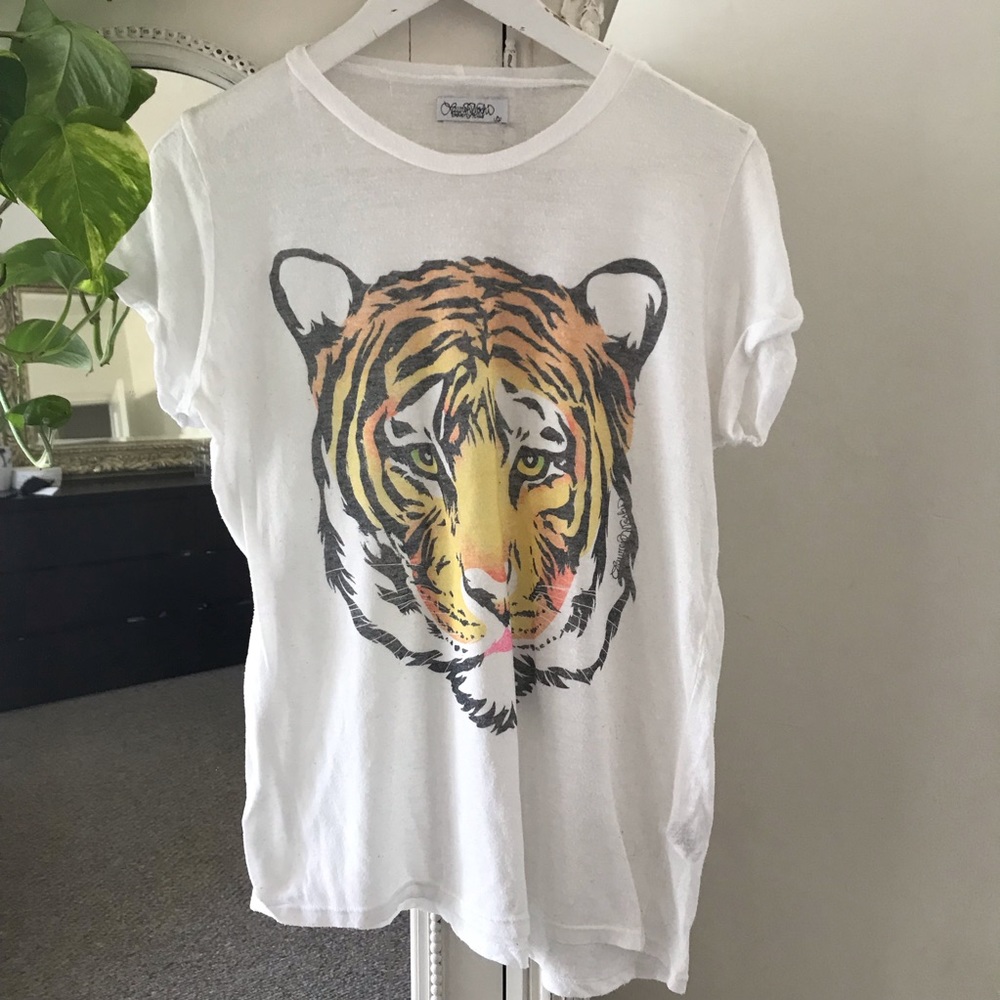 Lauren Moshi Graphic white tee